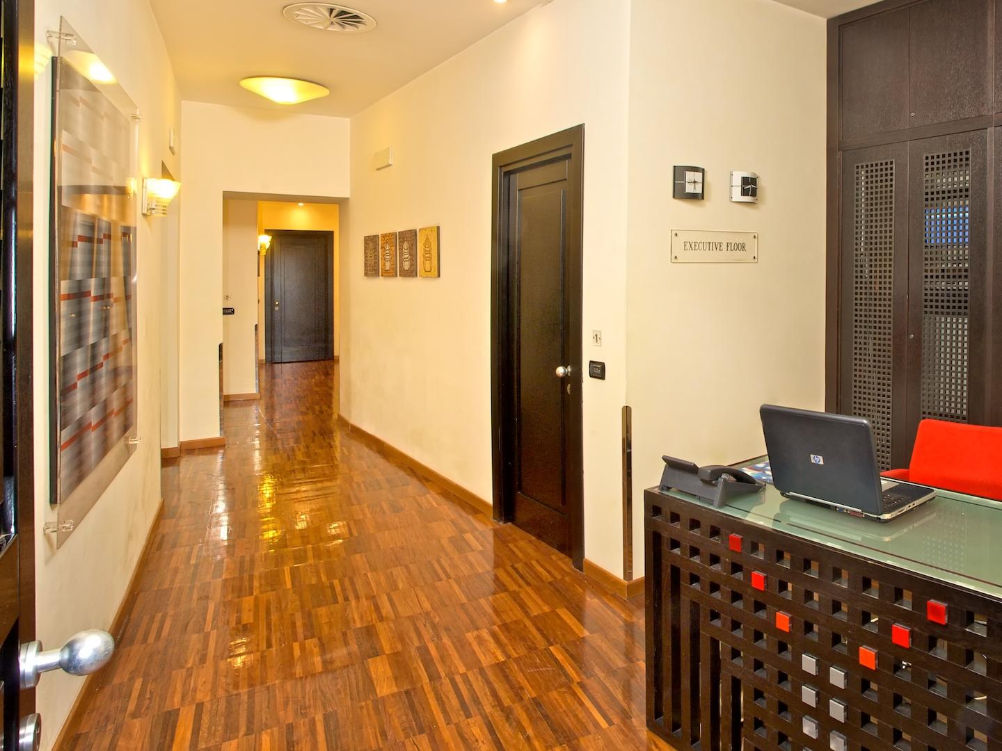 Benvenuti alla Residenza Mecenate Roma Benvenuti alla Residenza Mecenate Roma