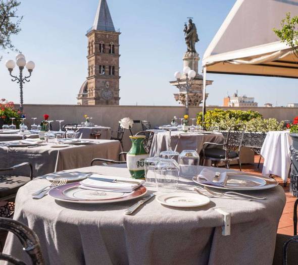 Ristorante la terrazza dei papi  Residenza Mecenate Roma